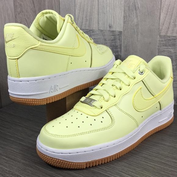 nike air force 1 luminous green